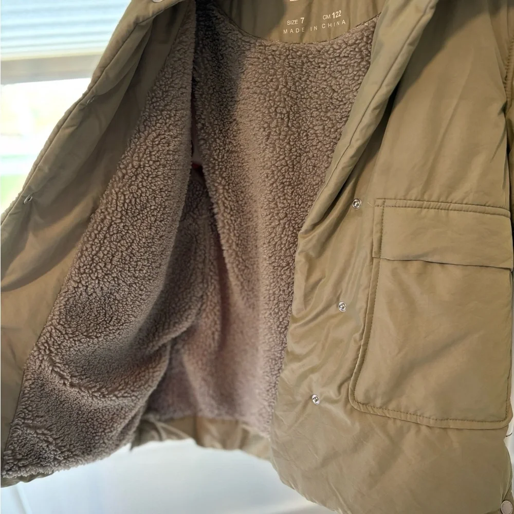 Zara stylish khaki